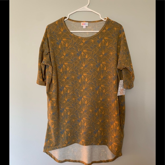 NWT LuLaRoe Ladies Irma Tunic Top - Picture 1 of 5